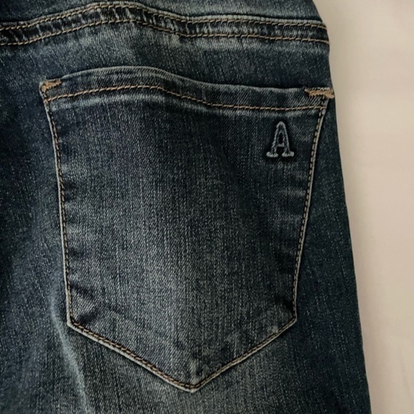 NWT Articles of Society Maternity Jeans (27) - Picture 6 of 6